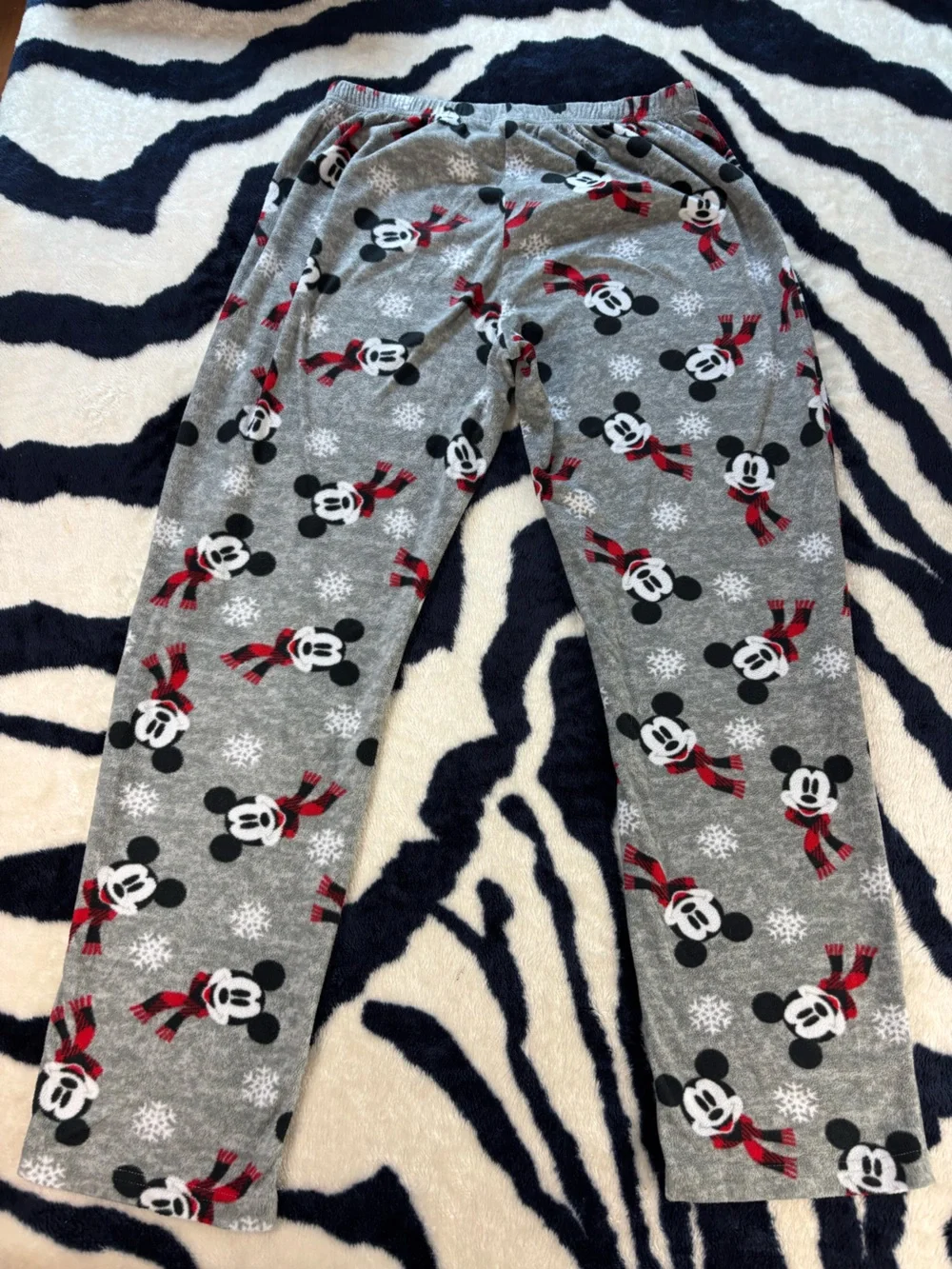 Disney Mickey Mouse Scarf Winter Fleece Pajama Pants Unisex Medium M Gray